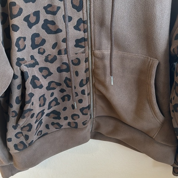 Mello Leopard Jacket Size Medium Brown Black Hood Pockets Full Zip Pockets - Picture 6 of 14